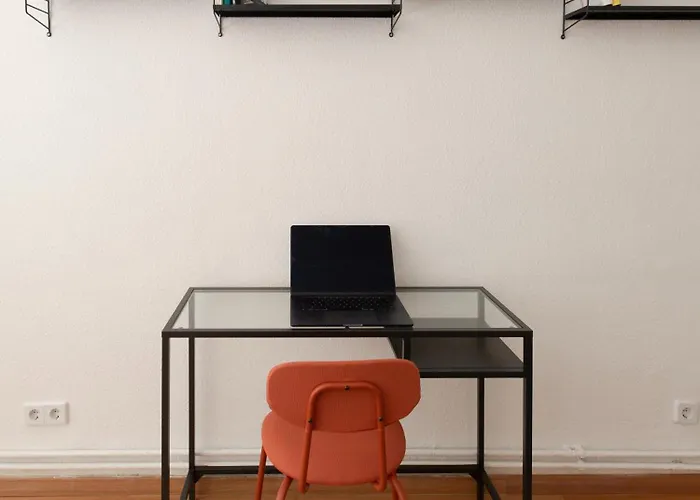 Hip & Beautiful Apartment *