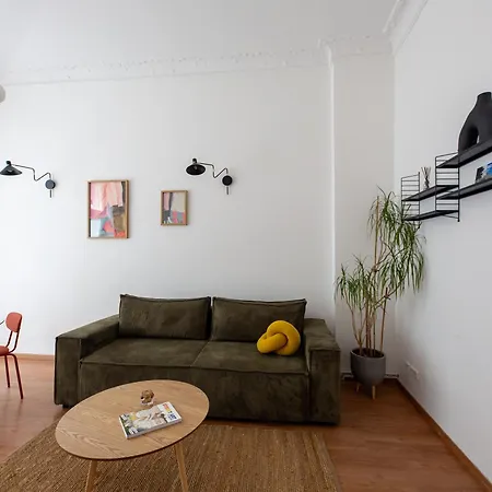 Hip & Beautiful Apartman *